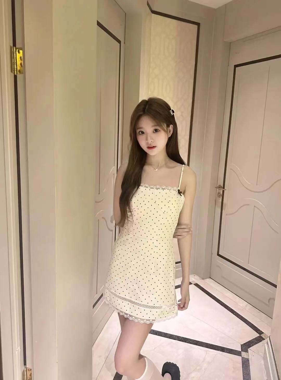 又要陪老板出差了看来短时间回不来了哈哈哈哈