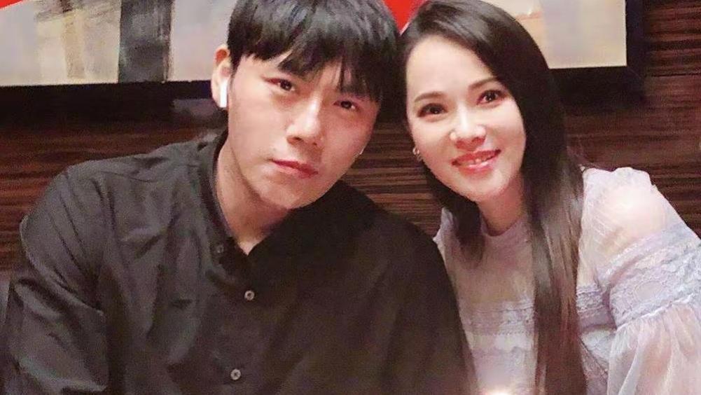 伊能静自曝：从不在老公面前换衣服，婚姻保鲜需要神秘感！