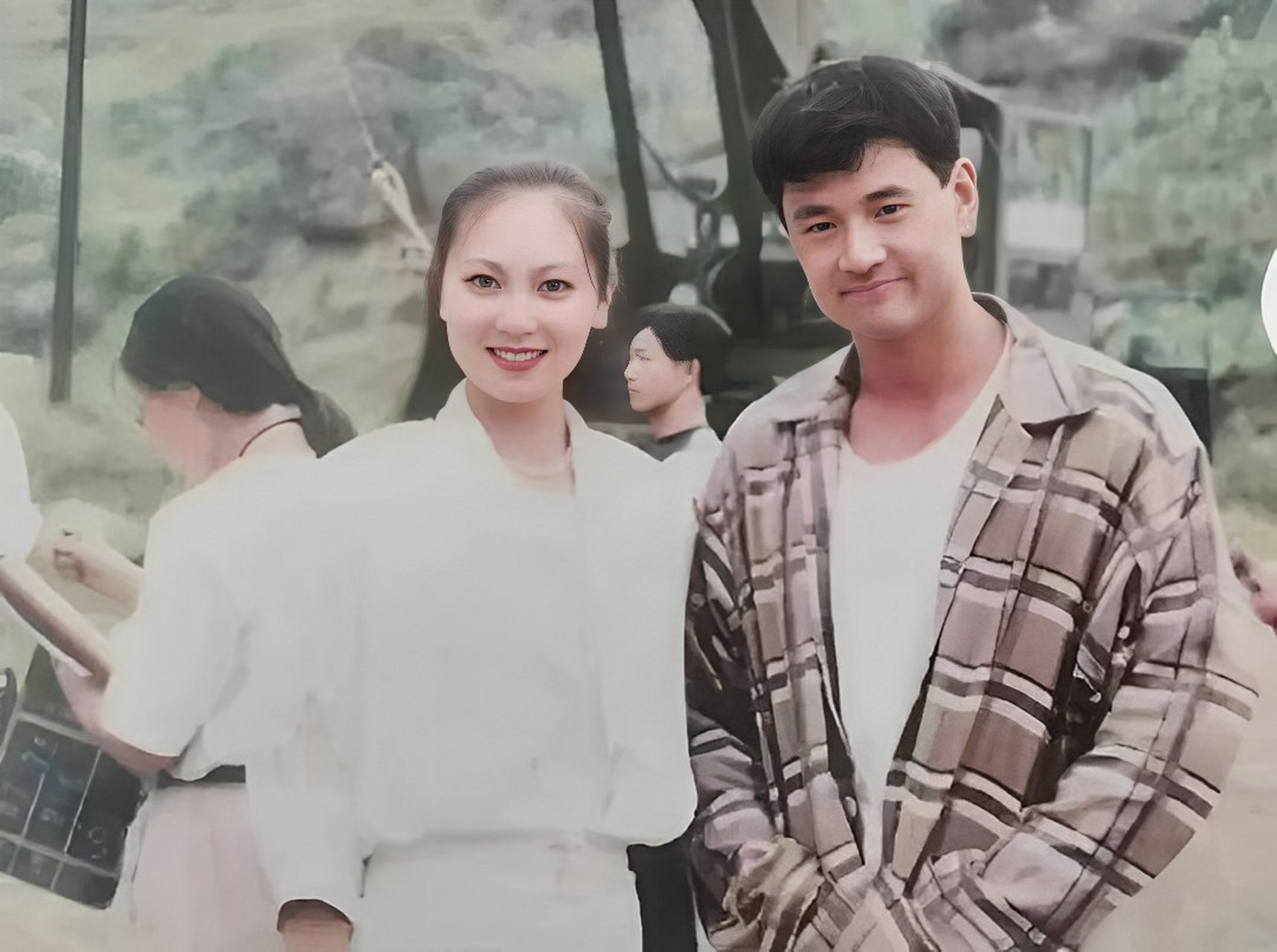 2021年6月，于荣光的结发妻子王玉苓向法院申请冻结于荣光名下存款5000万，半