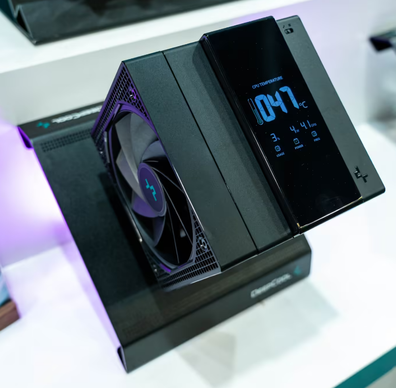 九州风神  阿萨辛 4 VC VISION 散热器：新增磁吸 LCD 屏，首发价