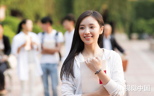 老婆刚怀孕一个月，我就发现她在网上反对亲子鉴定，难道我成了受害者？