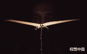 一起离奇的谋杀案，让我迷惑，直到日记出现，带来了另一种可能