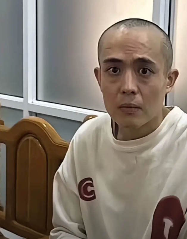 王星这个事情透露着一个可怕的真相。
以前一般听说的都是那种去国外赚高薪为理由，骗