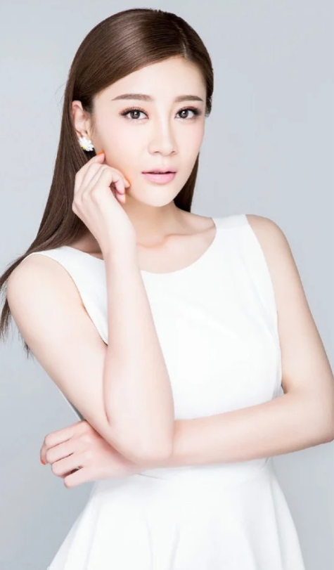 唐菀逆袭：事业巅峰