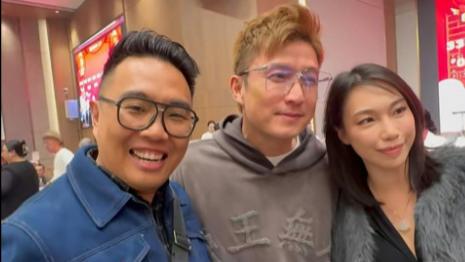 TVB前最佳男配现身内地晚宴，遭台下观众高呼吔屎！