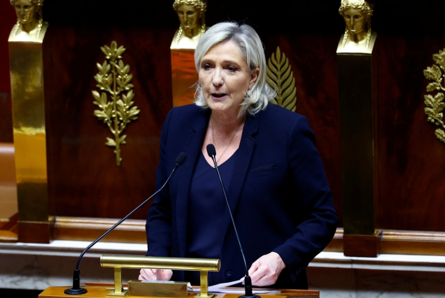 大结局了？法国政府面临倒台，马克龙大位不保，首位法国女总统即将诞生？
 
最近，