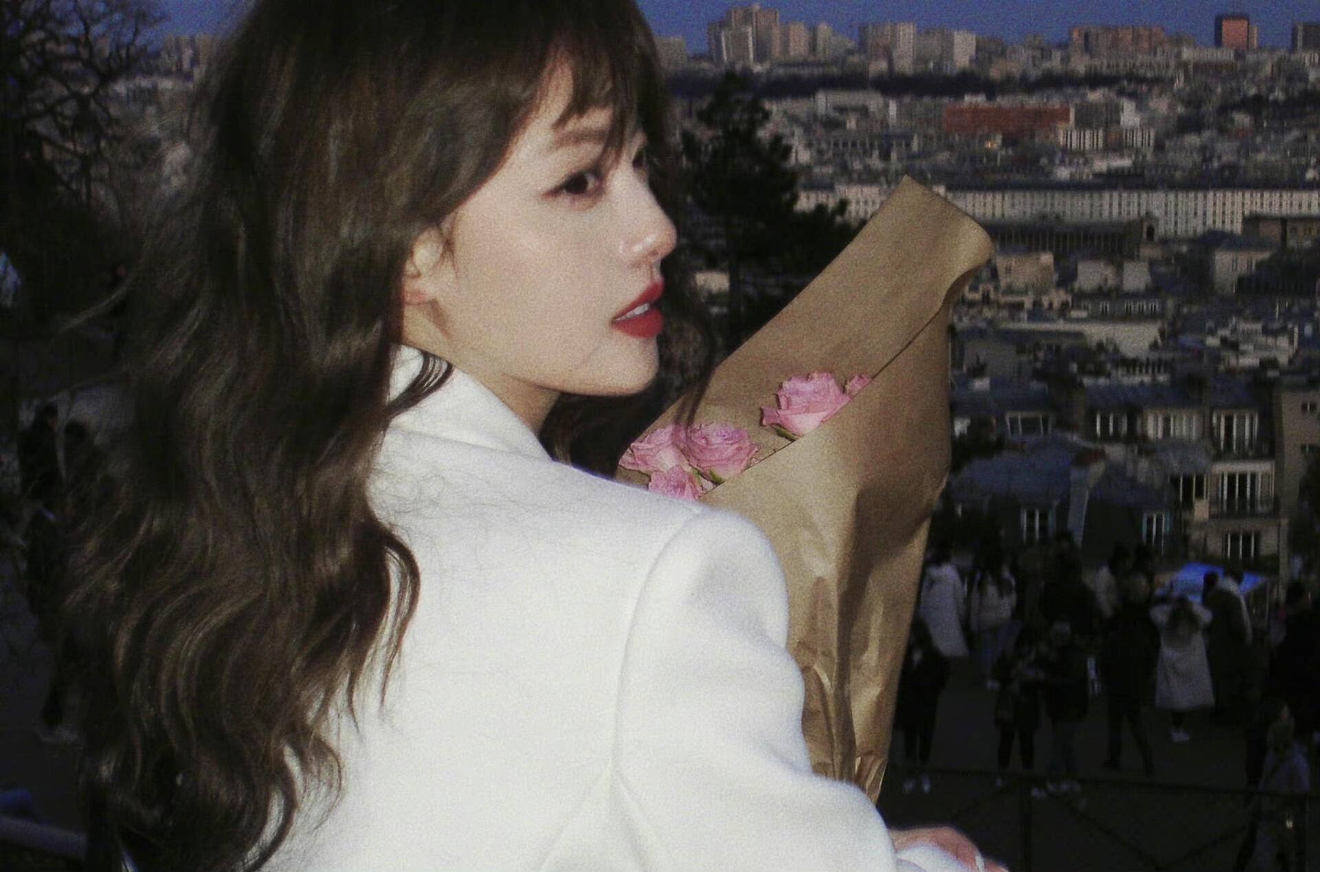 有光降落在身上