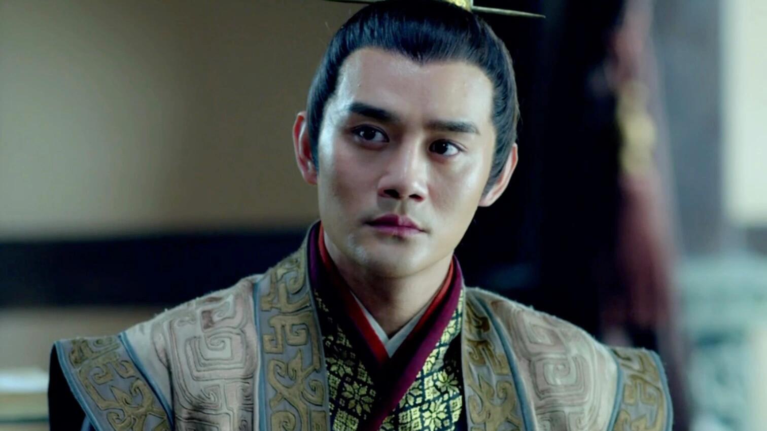 王凯：事业璀璨，父亲离世成遗憾