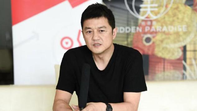 李亚鹏欠员工工钱，朋友多次追要，迟迟没给