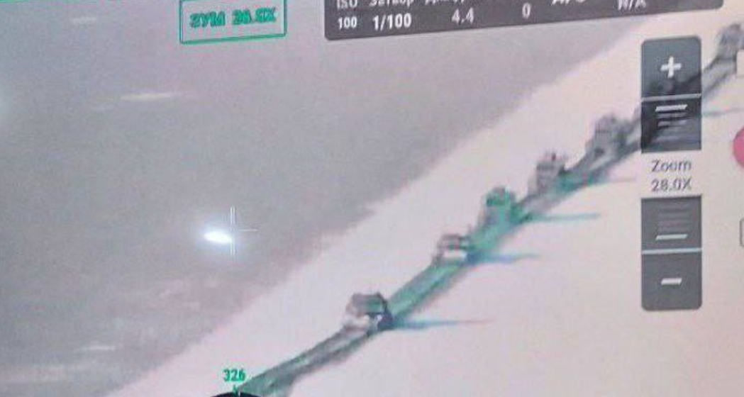 乌军14个旅装甲车排队送人头，俄苏-34、苏-25多款战机炸爽了，送到嘴边肉太香