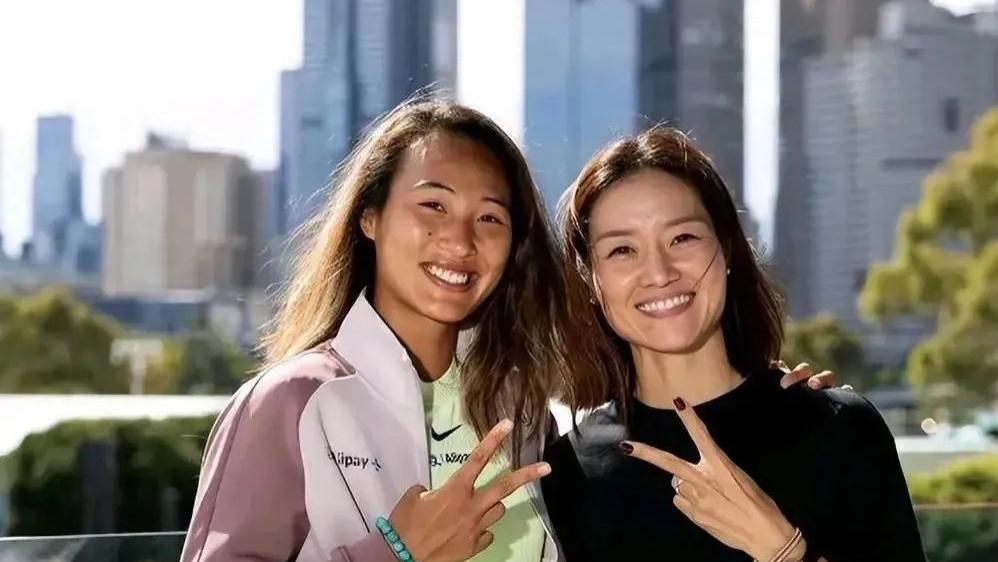 郑钦文0比2出局后，澳网收视率下降