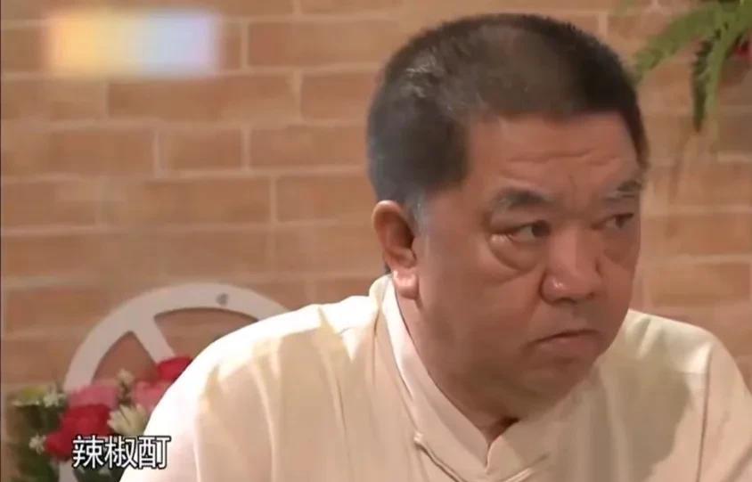 相声界孟凡贵以能吃、会吃著称，被称为“八方食圣”