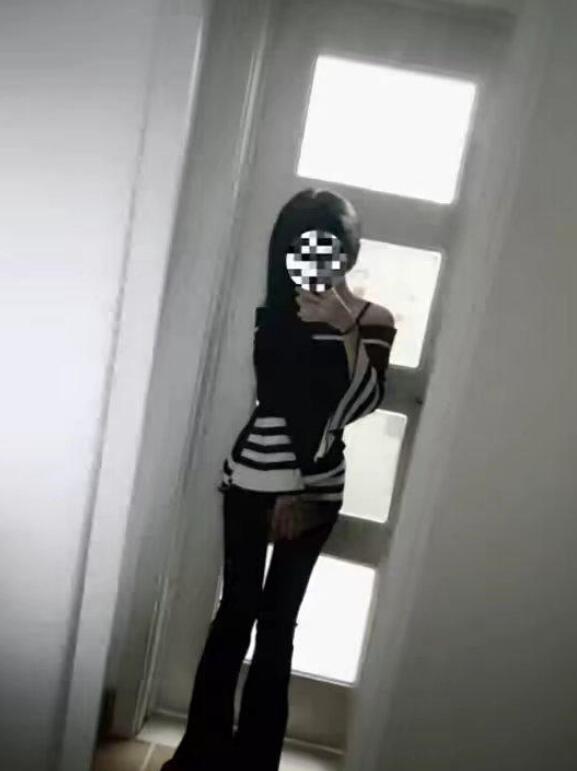 我和程奕谁最帅

这一问题不仅牵涉到个人审美观的差异，更反映了当代年轻人对于美的