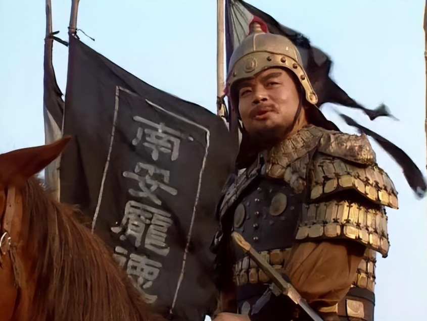 《三国演义》中有一个事情很难理解，为什么跟随曹操才4年的庞德宁死不降，而跟随曹操