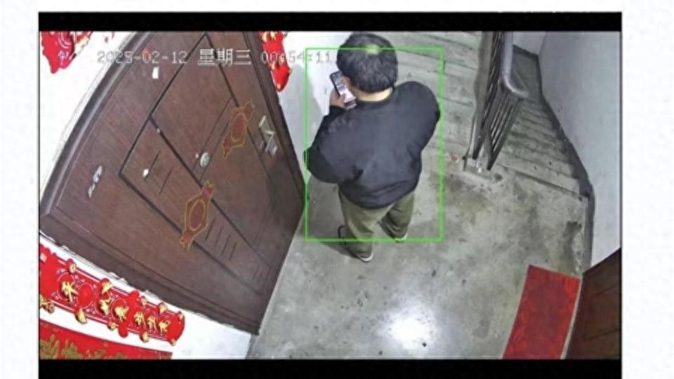 模范教师被曝性侵学生，上门威胁