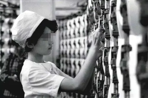8・18血案：美貌少女的致命邂逅与恶魔现形