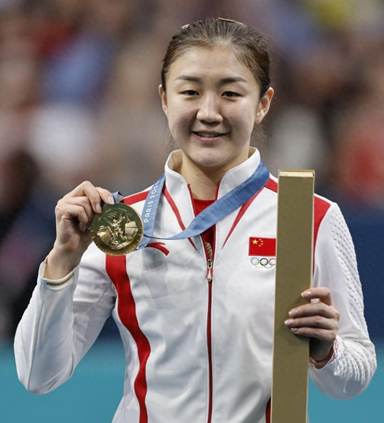 实话说，中国乒乓球队在接下来的奥运会周期面临几个大问题：

首先，陈梦现在30岁