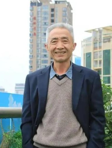哎呀妈呀！1977年高考，这哥们儿考了289分，搁现在绝对是重点大学随便挑！可当