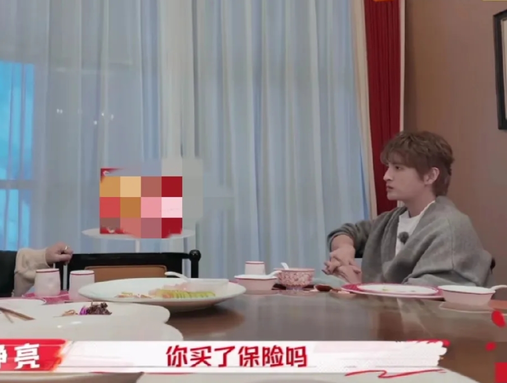 张远，真的想要一个孩子。
张远说：“我给未来孩子买了一个（保险:)。”大家啊的一