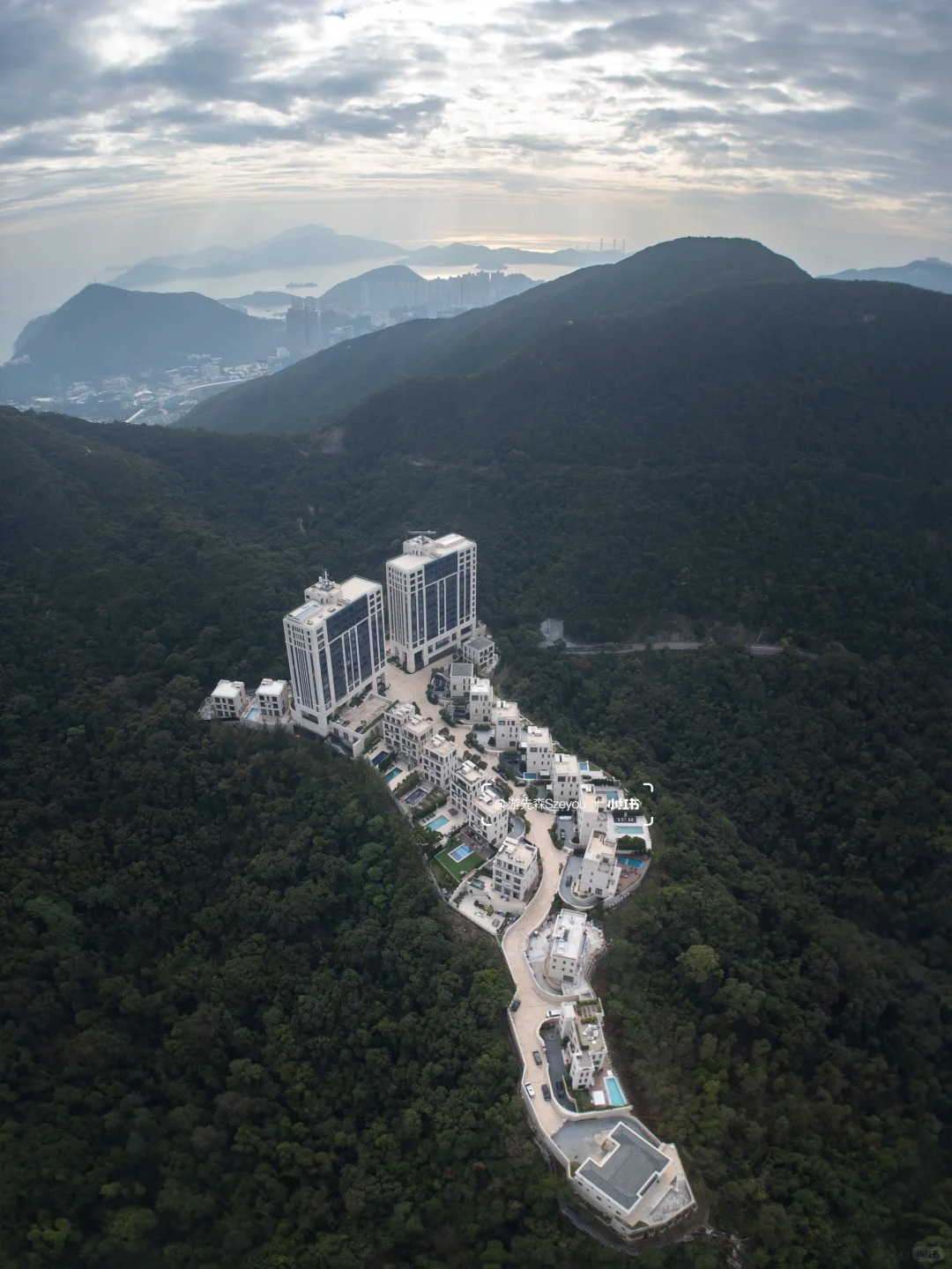 香港|终于明白！为什么说富人都喜欢住山里⛰️
_

🧐终于懂了，为什么说在香港