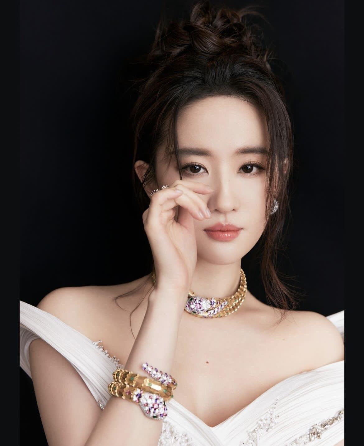神仙姐姐刘亦菲你们的女神