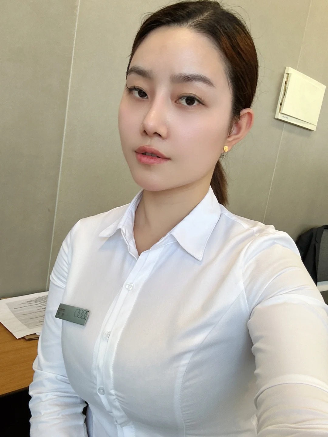 介不介意跟奥迪销售做朋友
你的专属奥迪上线啦！对奥迪有兴趣的朋友，有问必答，宁波