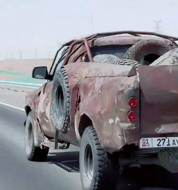 国外没年检，路上报废车改装车比比皆是。