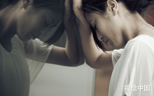 妻子为了白月光的狗抛下我，在我死后却后悔了