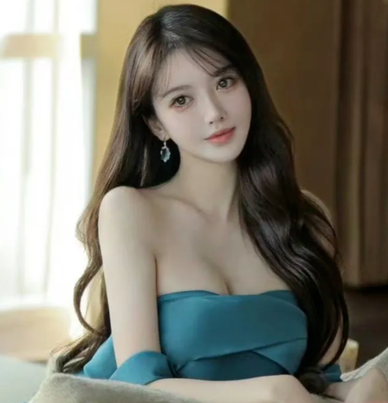 叶珂发文退出网络，原因无非这3点：

    1、叶珂怀孕了经不起瞎折腾，先暂时