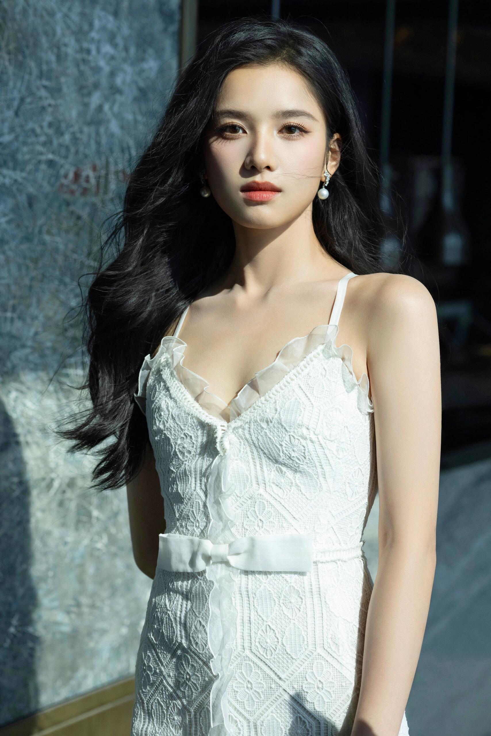 张婧仪你别太美