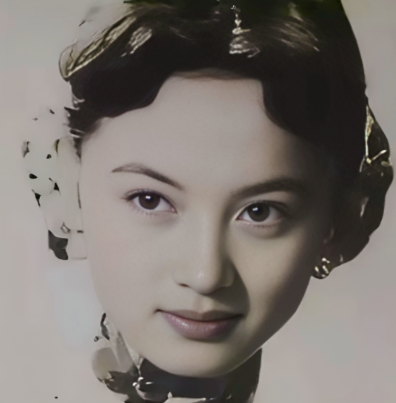 1918年，已经嫁为人妇的钱秀芬，她被邀请到唐继尧家里打麻将，谁知，唐继尧当着8