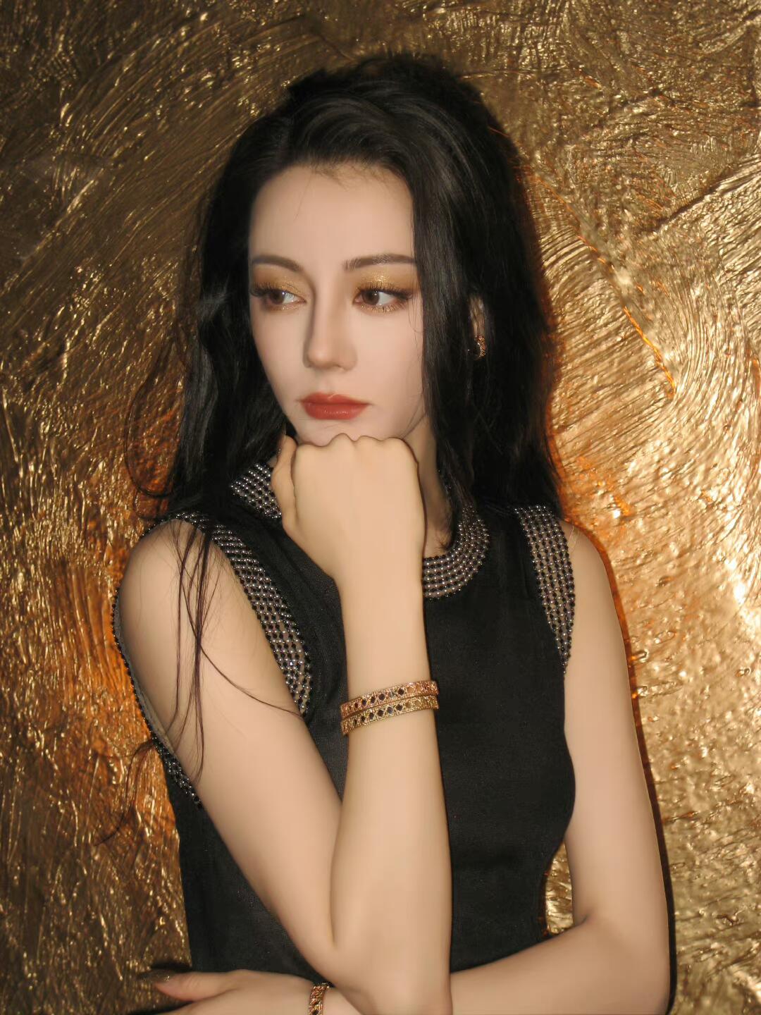 浓颜冲击力迪丽热巴