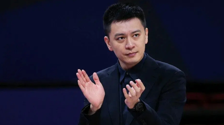 辽宁对吉林发生诡异现象。
   1.辽宁上半场最多时候输吉林41分，下半场追回3