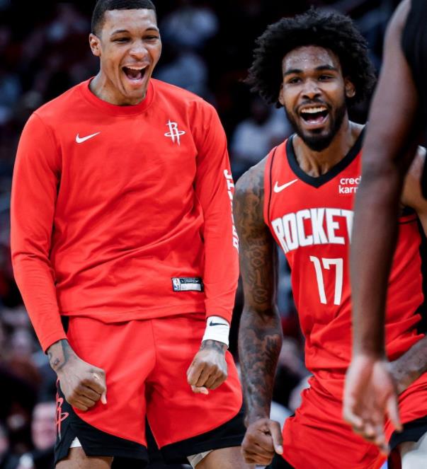 来看一下现在最新的NBA西部排名，雷霆队战胜对手后，他们以16胜5负成为了第1支