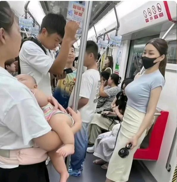 一位妈妈的无奈！哈哈哈！
