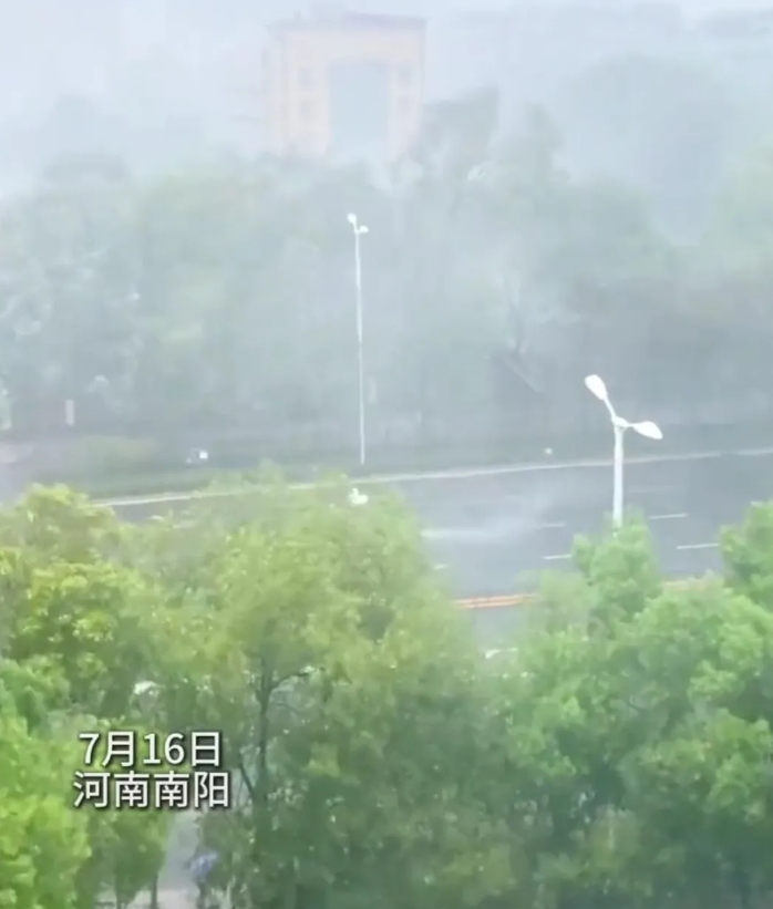 河南南阳暴雨惊呆全国，这8点万万想不到！

​​1. 没想到南阳这么能下！一天就