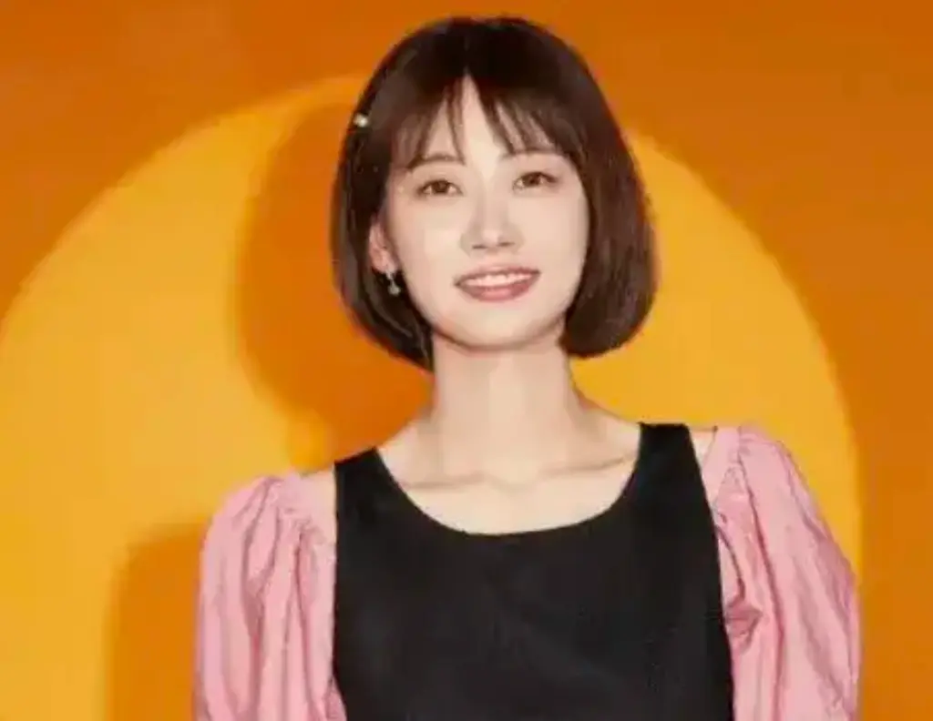 赵晓卉：当明星没有上班辛苦