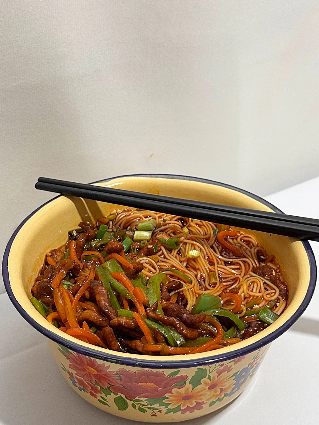 今天吃什么|在家做饭🍳鱼香肉丝面（附做法）