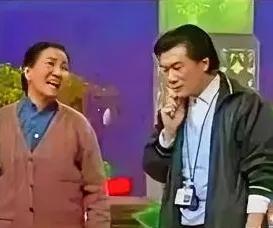 春晚将至，又想起两位喜剧演员曾经带给我们的笑声，可惜，他俩都已经不在了。能想起这