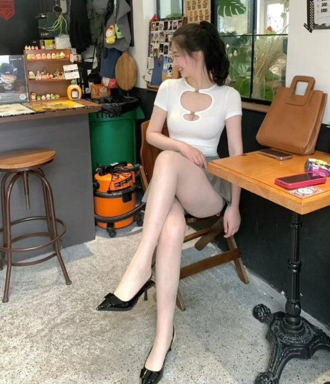 难怪生意这么好！哈哈哈哈 [大笑][大笑][大笑][大笑][大笑]