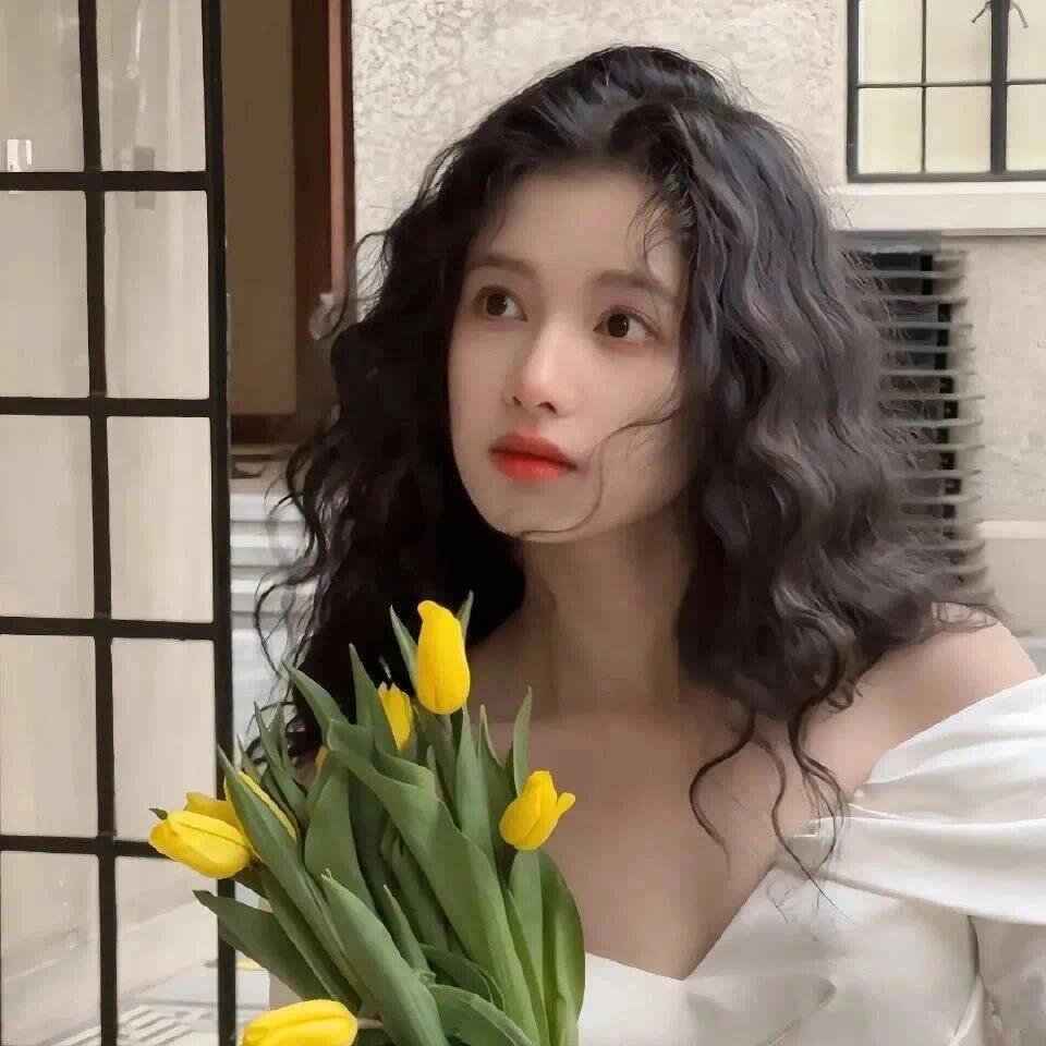  张婧仪——清纯秀丽