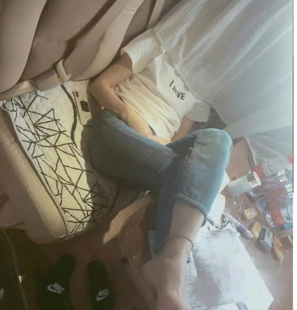 车晓，这视角真绝了！
车晓，真是太有才了。
车晓，没想到吧。
车晓，这视角可以有