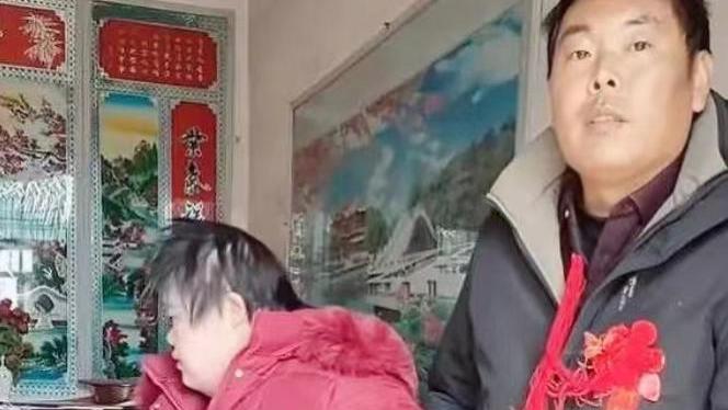 42岁赵大叔给8万彩礼娶29岁残疾姑娘，只图一个孩子
