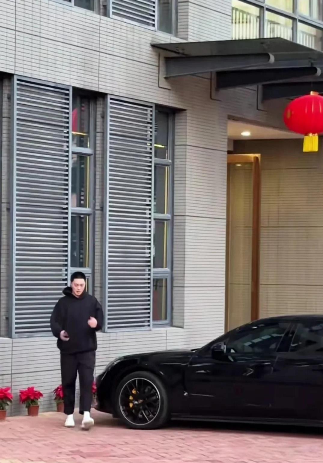 再过一个月，CBA常规赛第三阶段开赛，第三阶段11轮比赛的战绩，将决定广东队在本
