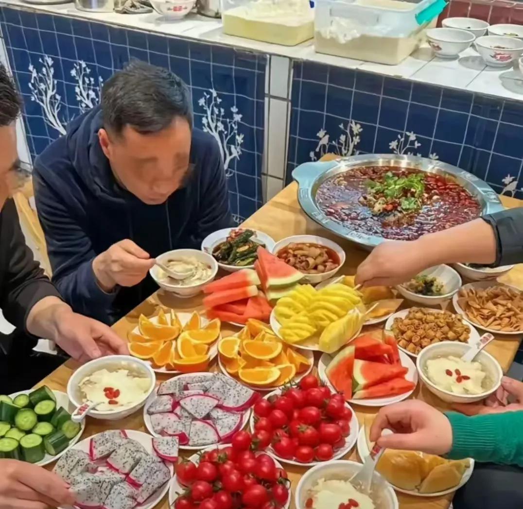 万万没想到，中国对韩国免签后，不少韩国人都傻眼了，中国北上广深每个省都像完全不同