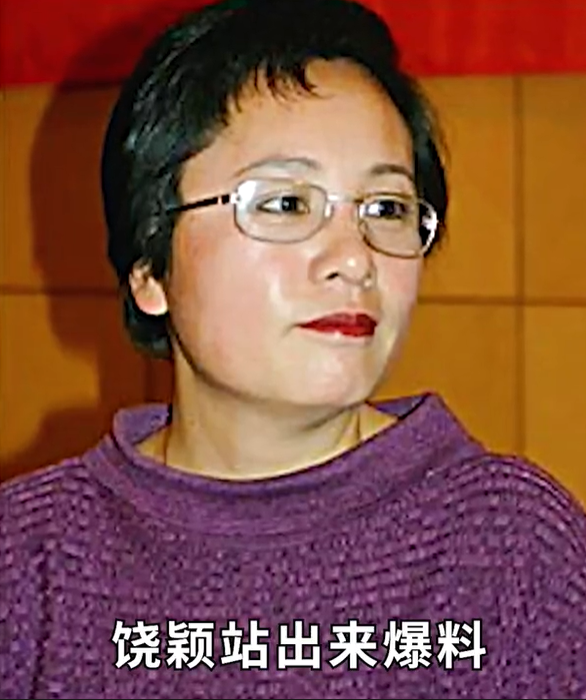 “你们眼中的正人君子，却和我保持了多年不正当性关系，变态的欲望，全都发泄在我身上