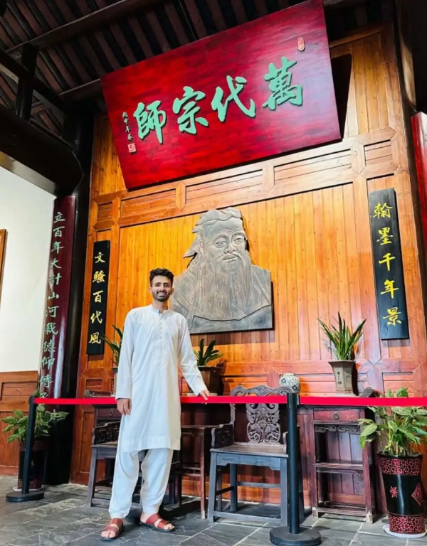 巴基斯坦是一个语言多样性极高的国家