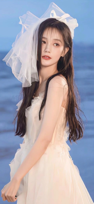 李一桐——清秀灵动