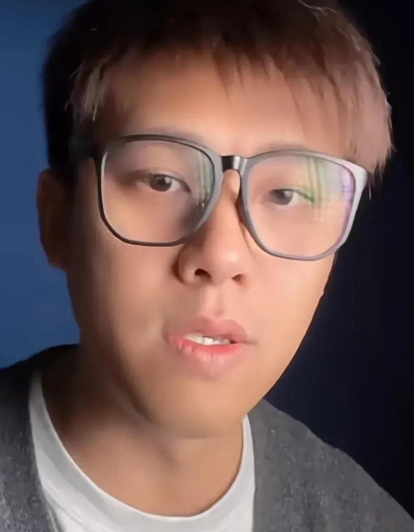 葛斯齐这波直播爆料算是把大S身后事的内幕全给捅出来了！

昨天突然聊到个细思极恐