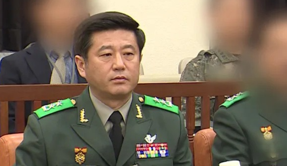 韩国前情报司令竟是占卜师，戒严前告诉前防长：您今年运势很好！